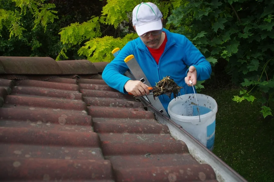 Reliable Gutter Cleaning Service San Pablo, CA